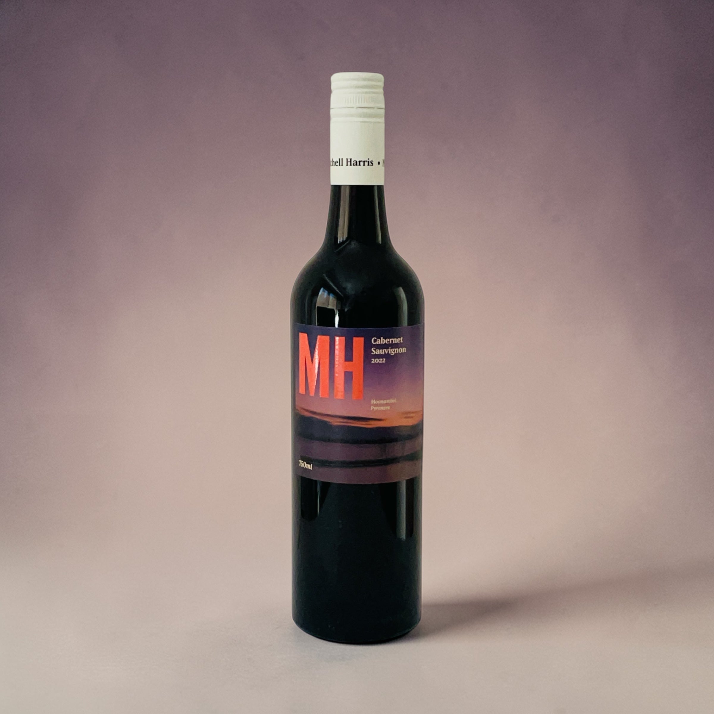 Photo of a bottle of Mitchell Harris Cabernet Sauvignon